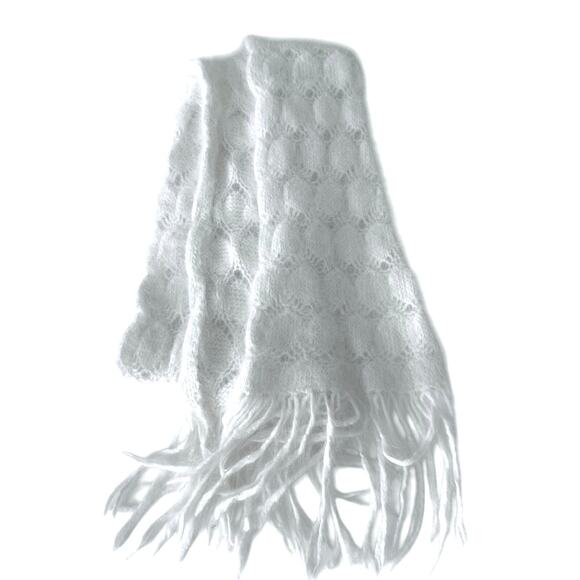 Abercrombie White Scarf with Fringe - Dainty Design - Picture 1 of 5